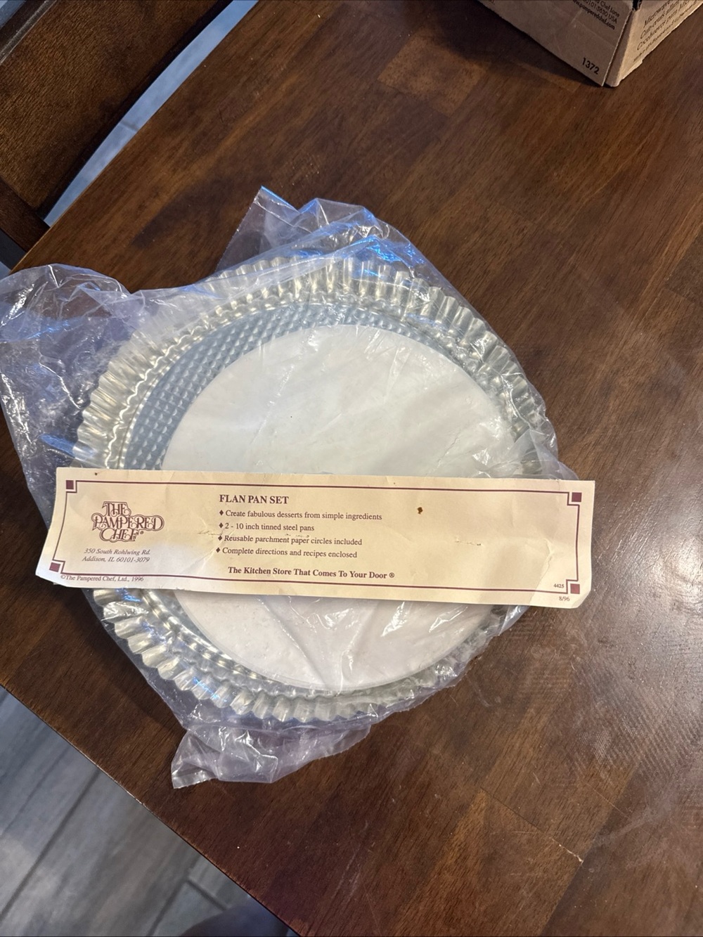 The Pampered Chef Silver Flan Pan Set - Silver